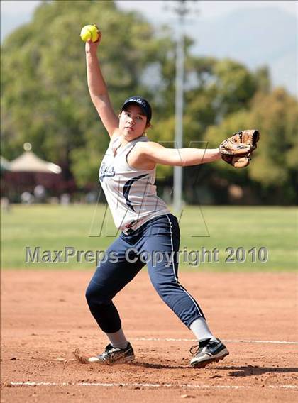 Thumbnail 1 in Flintridge Prep @ Mayfield photogallery.
