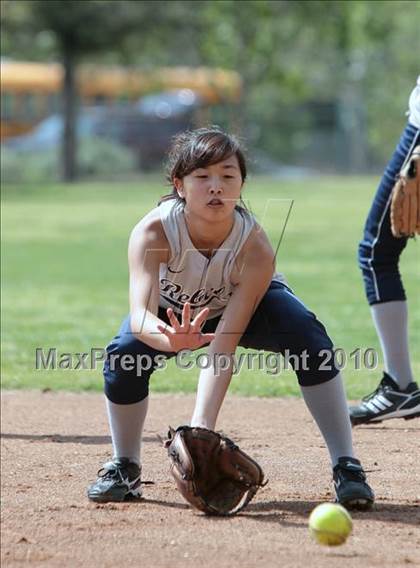 Thumbnail 2 in Flintridge Prep @ Mayfield photogallery.