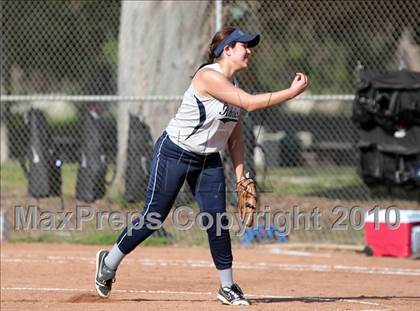 Thumbnail 2 in Flintridge Prep @ Mayfield photogallery.