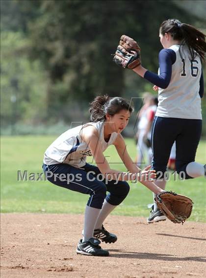 Thumbnail 1 in Flintridge Prep @ Mayfield photogallery.