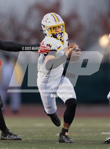 Thumbnail 3 in Imhotep Charter vs. Martin Luther King photogallery.