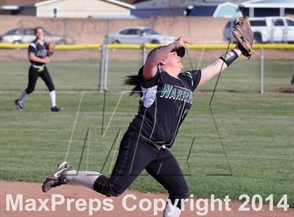 Thumbnail 1 in Rosamond @ Tehachapi photogallery.