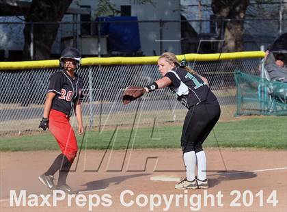 Thumbnail 2 in Rosamond @ Tehachapi photogallery.