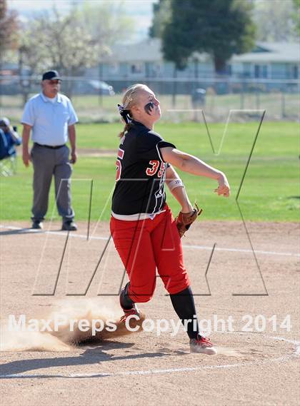 Thumbnail 2 in Rosamond @ Tehachapi photogallery.