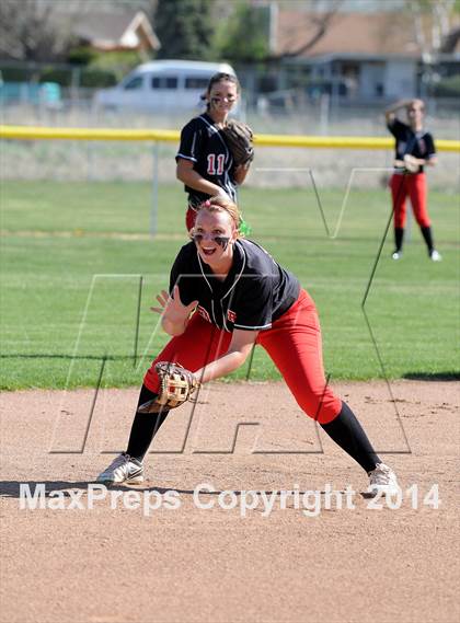 Thumbnail 1 in Rosamond @ Tehachapi photogallery.