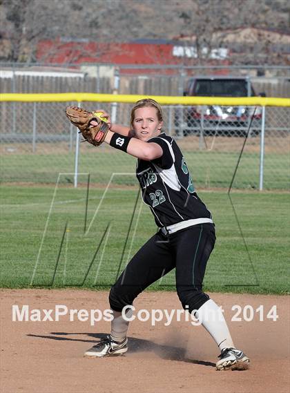 Thumbnail 1 in Rosamond @ Tehachapi photogallery.