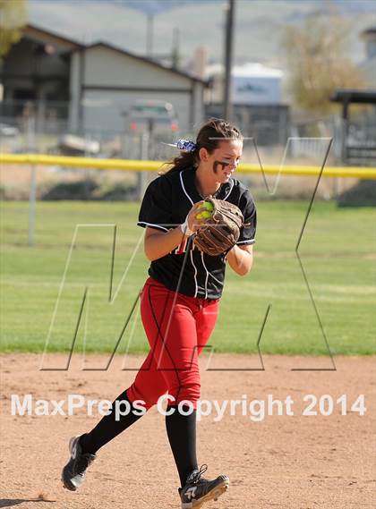 Thumbnail 1 in Rosamond @ Tehachapi photogallery.