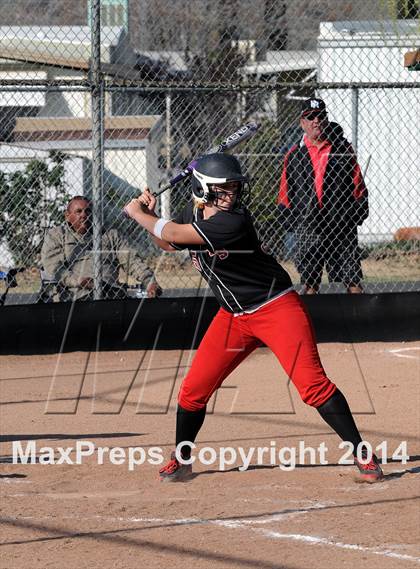 Thumbnail 1 in Rosamond @ Tehachapi photogallery.
