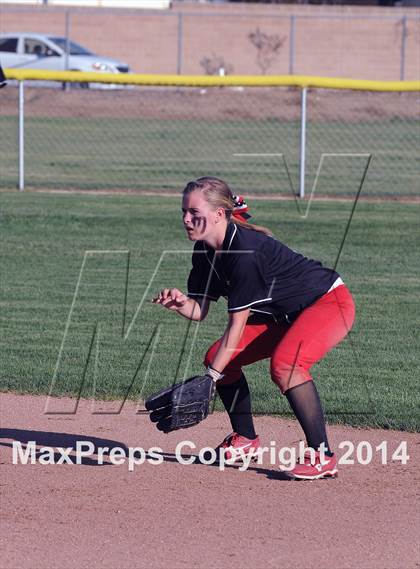 Thumbnail 1 in Rosamond @ Tehachapi photogallery.