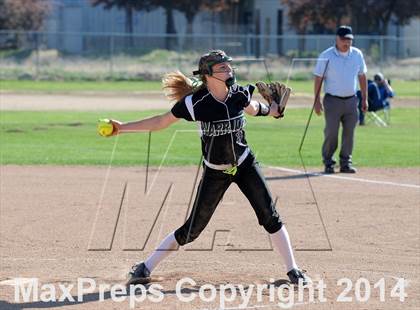 Thumbnail 3 in Rosamond @ Tehachapi photogallery.