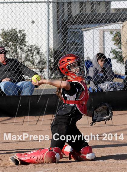 Thumbnail 2 in Rosamond @ Tehachapi photogallery.