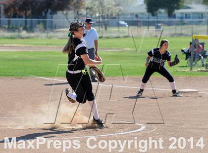 Thumbnail 2 in Rosamond @ Tehachapi photogallery.