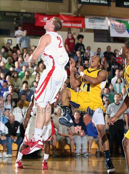Thumbnail 1 in Mater Dei vs. Wheeler (City of the Palms Classic) photogallery.