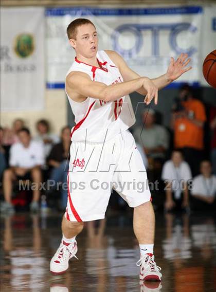Thumbnail 2 in Mater Dei vs. Wheeler (City of the Palms Classic) photogallery.