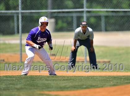 Thumbnail 3 in Eustace vs Farmersville (Texas 3A Region II Playoffs) photogallery.