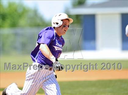 Thumbnail 3 in Eustace vs Farmersville (Texas 3A Region II Playoffs) photogallery.