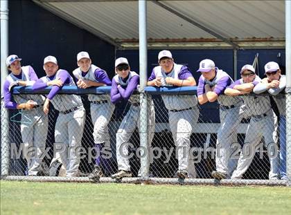 Thumbnail 1 in Eustace vs Farmersville (Texas 3A Region II Playoffs) photogallery.