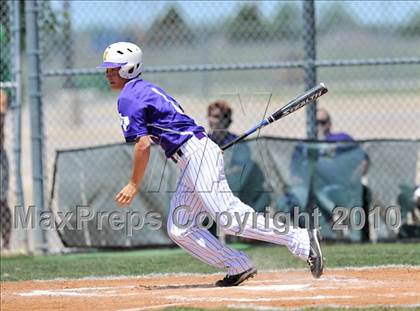 Thumbnail 1 in Eustace vs Farmersville (Texas 3A Region II Playoffs) photogallery.