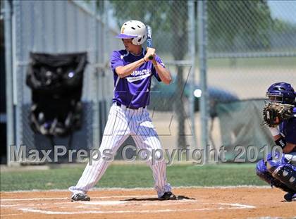 Thumbnail 3 in Eustace vs Farmersville (Texas 3A Region II Playoffs) photogallery.
