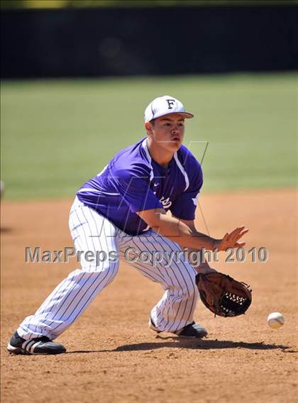 Thumbnail 3 in Eustace vs Farmersville (Texas 3A Region II Playoffs) photogallery.