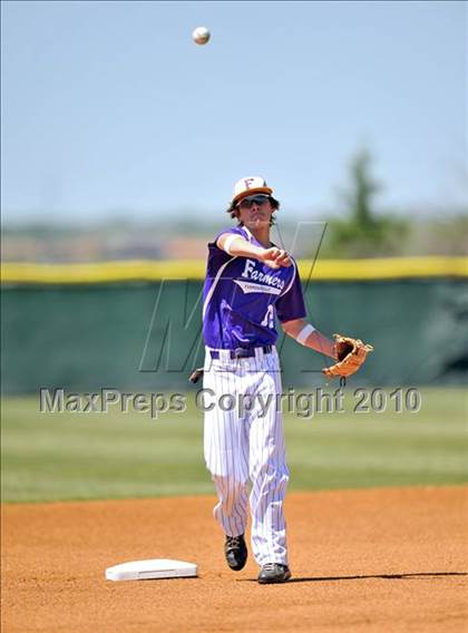 Thumbnail 2 in Eustace vs Farmersville (Texas 3A Region II Playoffs) photogallery.