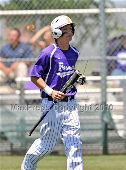 Thumbnail 2 in Eustace vs Farmersville (Texas 3A Region II Playoffs) photogallery.