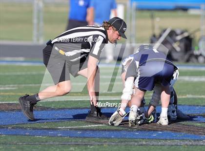 Thumbnail 1 in Layton @ Bingham photogallery.