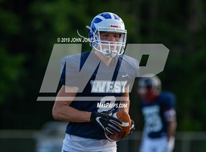 Thumbnail 3 in Sunshine Classic (East vs West) photogallery.