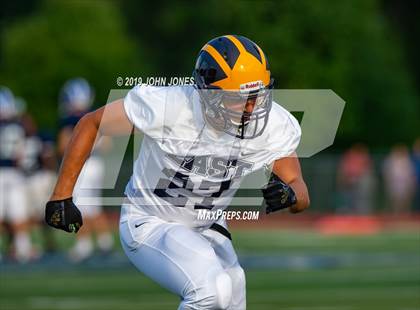 Thumbnail 2 in Sunshine Classic (East vs West) photogallery.