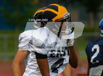 Thumbnail 3 in Sunshine Classic (East vs West) photogallery.