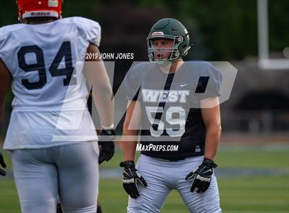 Thumbnail 2 in Sunshine Classic (East vs West) photogallery.
