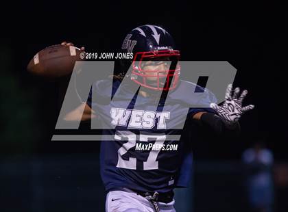 Thumbnail 3 in Sunshine Classic (East vs West) photogallery.