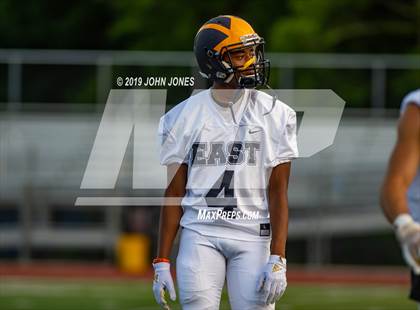 Thumbnail 2 in Sunshine Classic (East vs West) photogallery.