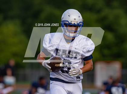 Thumbnail 1 in Sunshine Classic (East vs West) photogallery.