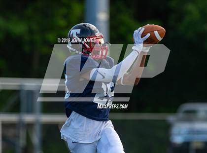 Thumbnail 1 in Sunshine Classic (East vs West) photogallery.