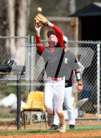 Thumbnail 3 in Hixson vs. Whitwell (Wildcat Classic) photogallery.