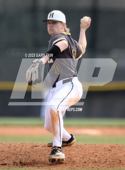 Thumbnail 2 in Hixson vs. Whitwell (Wildcat Classic) photogallery.