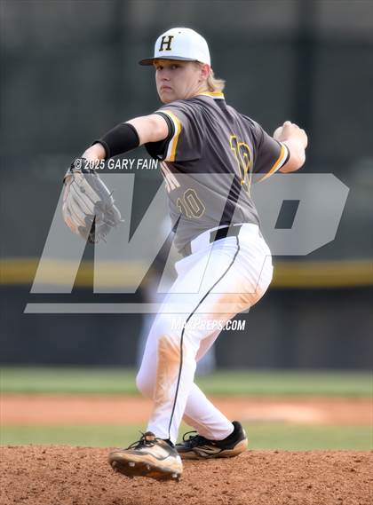 Thumbnail 1 in Hixson vs. Whitwell (Wildcat Classic) photogallery.