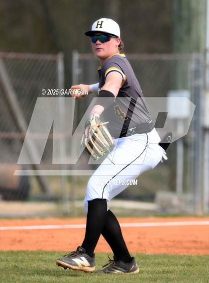 Thumbnail 3 in Hixson vs. Whitwell (Wildcat Classic) photogallery.