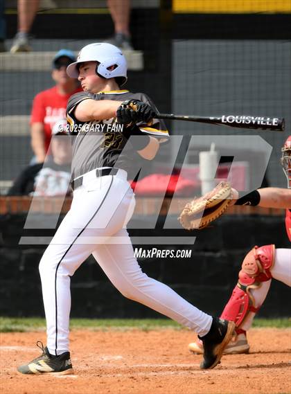 Thumbnail 3 in Hixson vs. Whitwell (Wildcat Classic) photogallery.