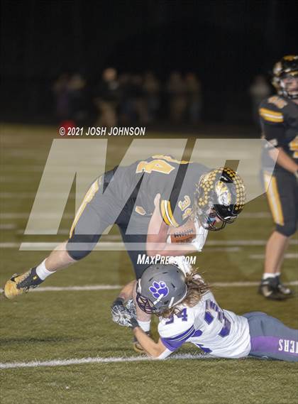 Thumbnail 3 in Ellsworth @ Northwestern (WIAA D4 Level 3 Playoff) photogallery.