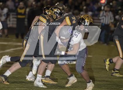 Thumbnail 3 in Ellsworth @ Northwestern (WIAA D4 Level 3 Playoff) photogallery.