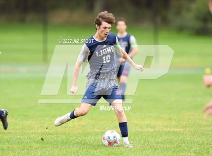 Thumbnail 2 in South Kent Varsity B @ Kent photogallery.
