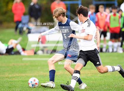 Thumbnail 2 in South Kent Varsity B @ Kent photogallery.