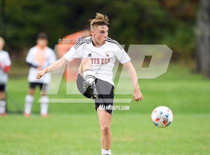Thumbnail 3 in South Kent Varsity B @ Kent photogallery.
