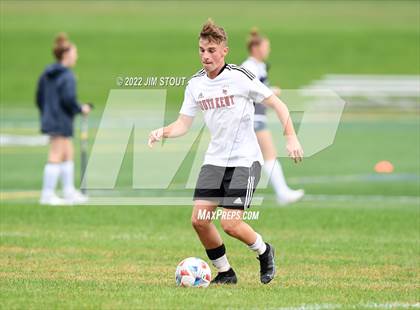 Thumbnail 2 in South Kent Varsity B @ Kent photogallery.