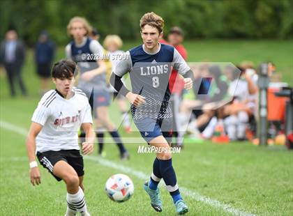 Thumbnail 2 in South Kent Varsity B @ Kent photogallery.