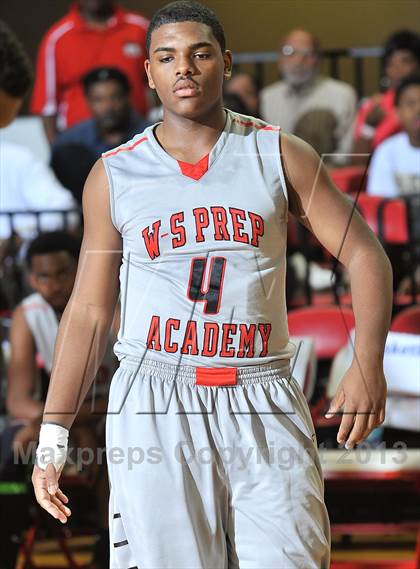 Thumbnail 1 in Winston-Salem Prep vs. Rocky Mount Prep (NCHSAA 1A Final) photogallery.