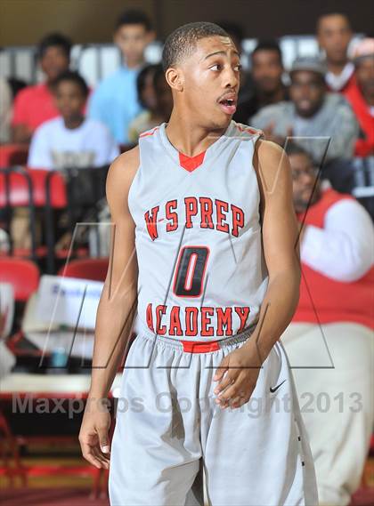 Thumbnail 2 in Winston-Salem Prep vs. Rocky Mount Prep (NCHSAA 1A Final) photogallery.