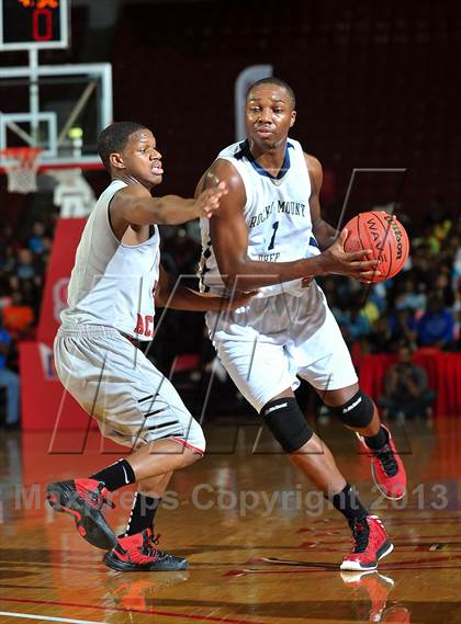 Thumbnail 2 in Winston-Salem Prep vs. Rocky Mount Prep (NCHSAA 1A Final) photogallery.